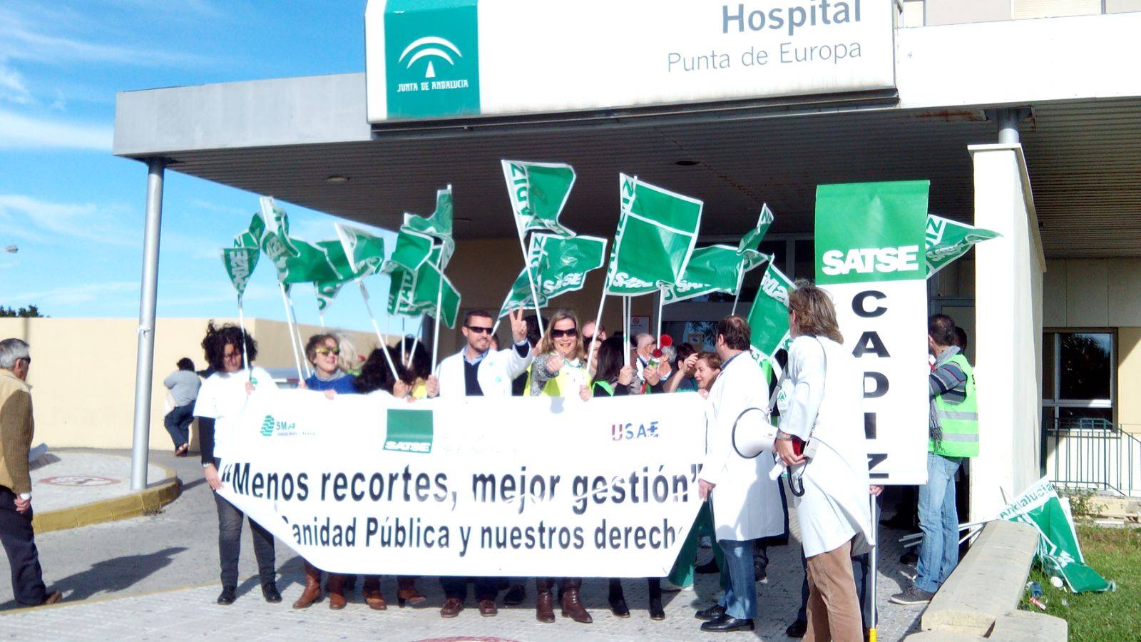 protesta por recortes en hospital Punta de Europa