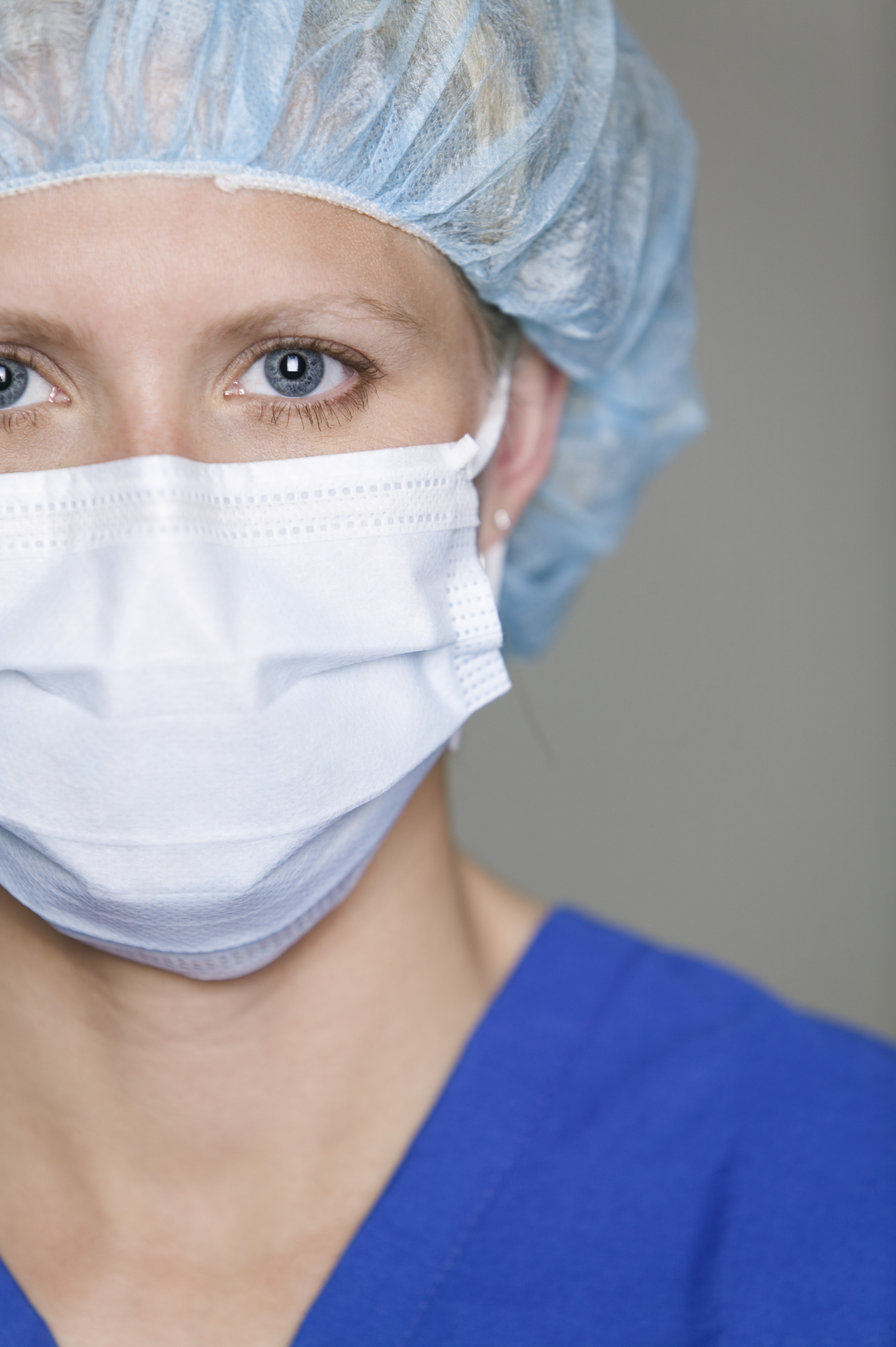 enfermera con mascarilla