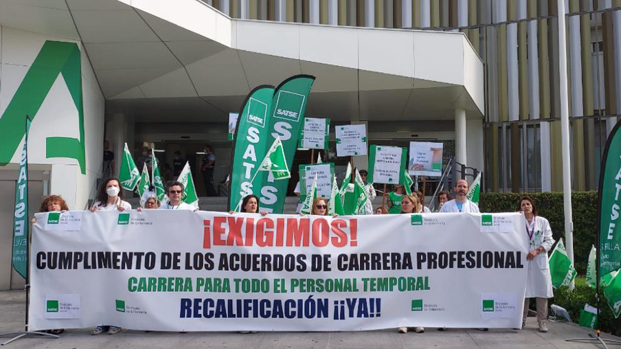 Protesta por la carrera profesional