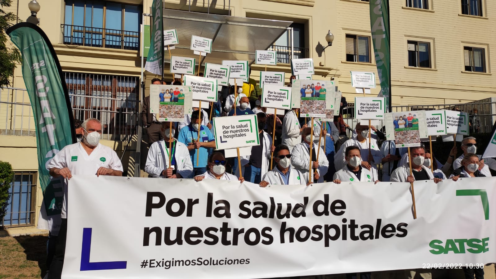 Protesta en el Hospital Regional de Málaga