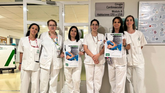 enfermeras de la unidad cirugía cardiovascular