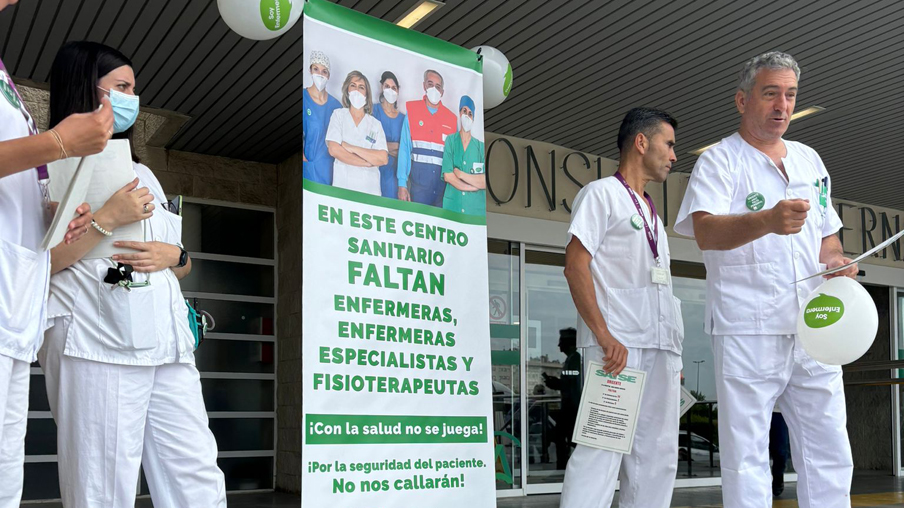 Campaña de SATSE Huelva por la falta de personal