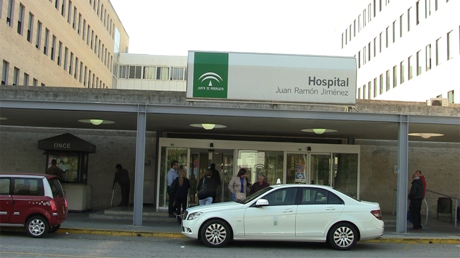 Entrada al hospital JRJ